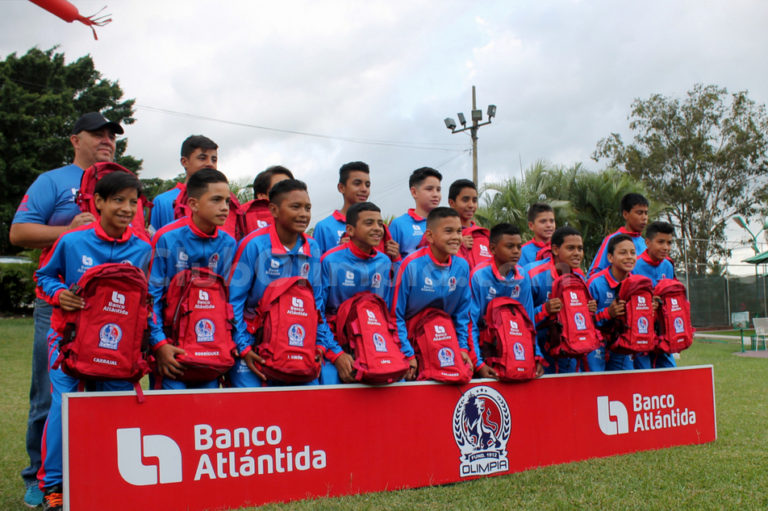 FBO Sub-13 viajará a jugar Liga de Campeones de Concacaf gracias al apoyo de Banco Atlántida